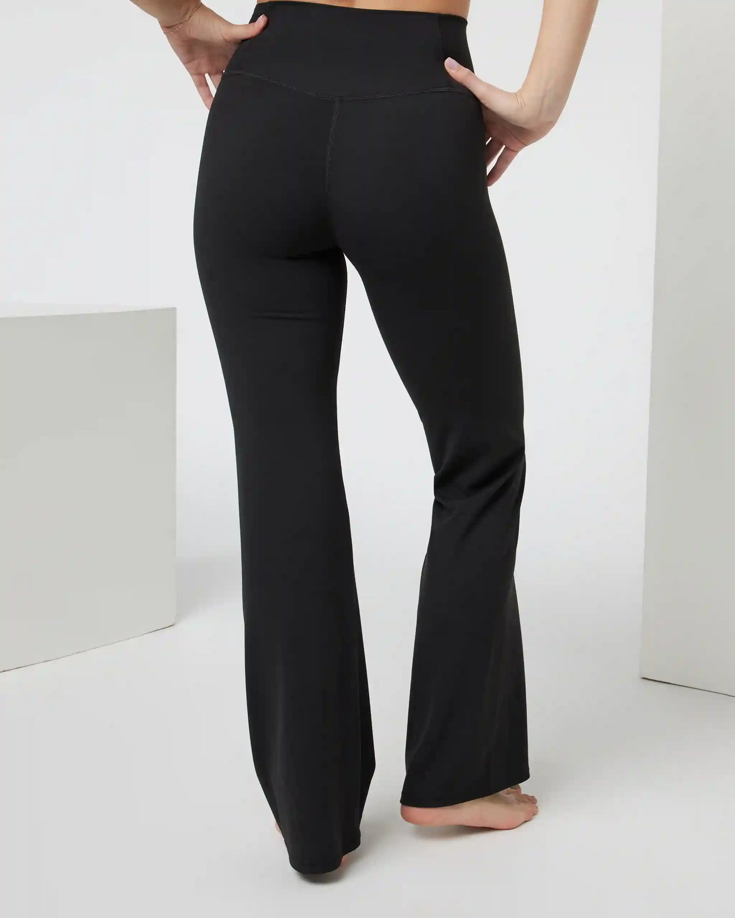 Vuori AllTheFeels™ Bootcut