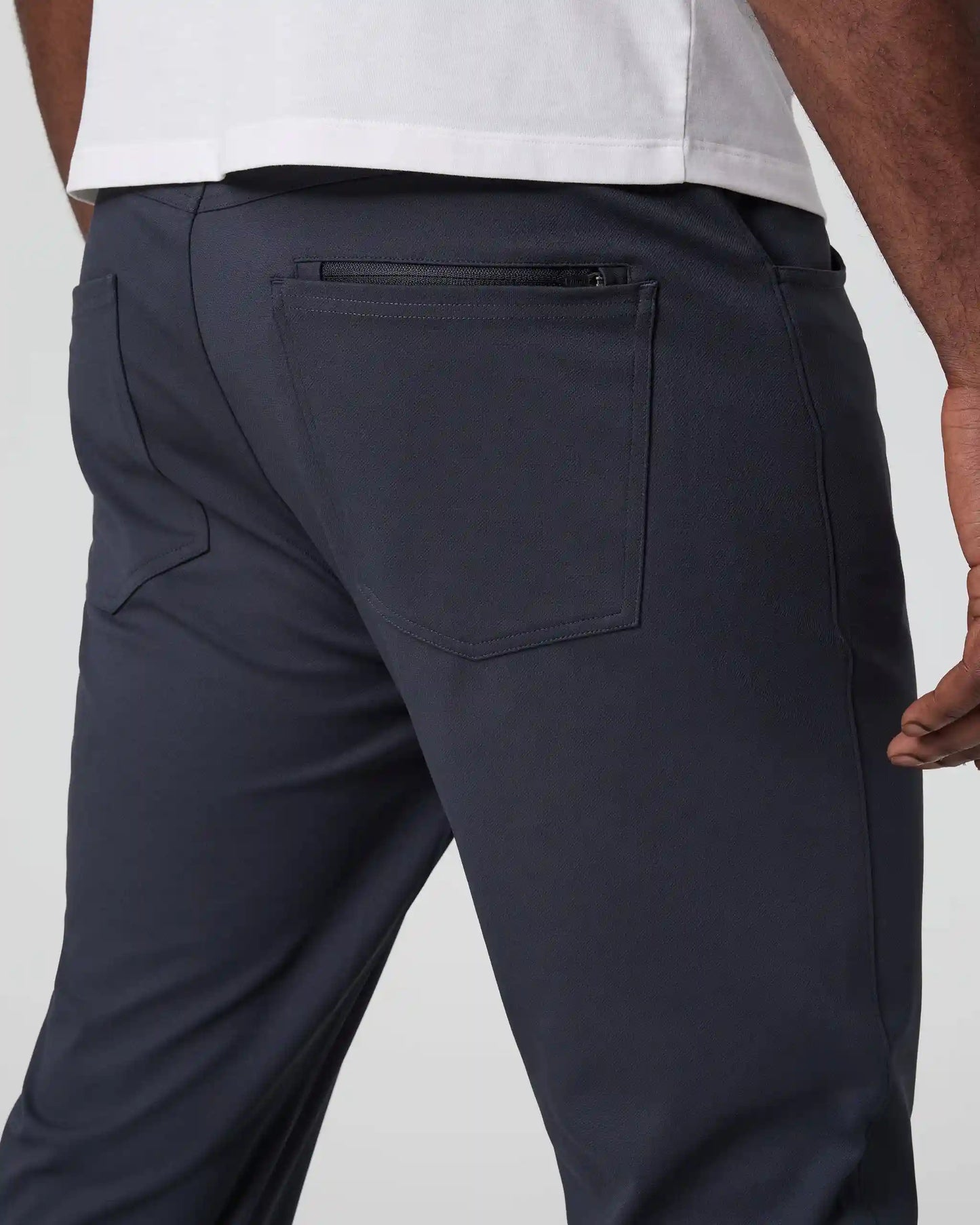 Vuori Meta™ Twill Pant Athletic Slim 30"