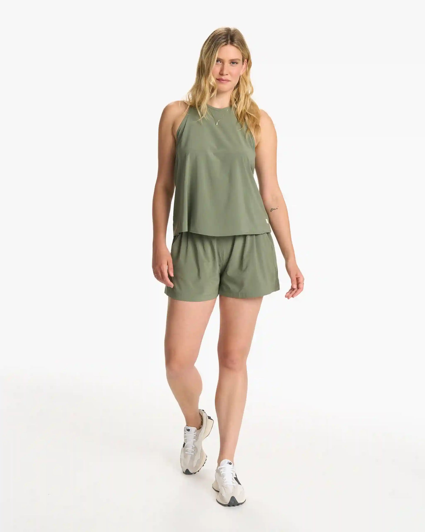 Villa Short