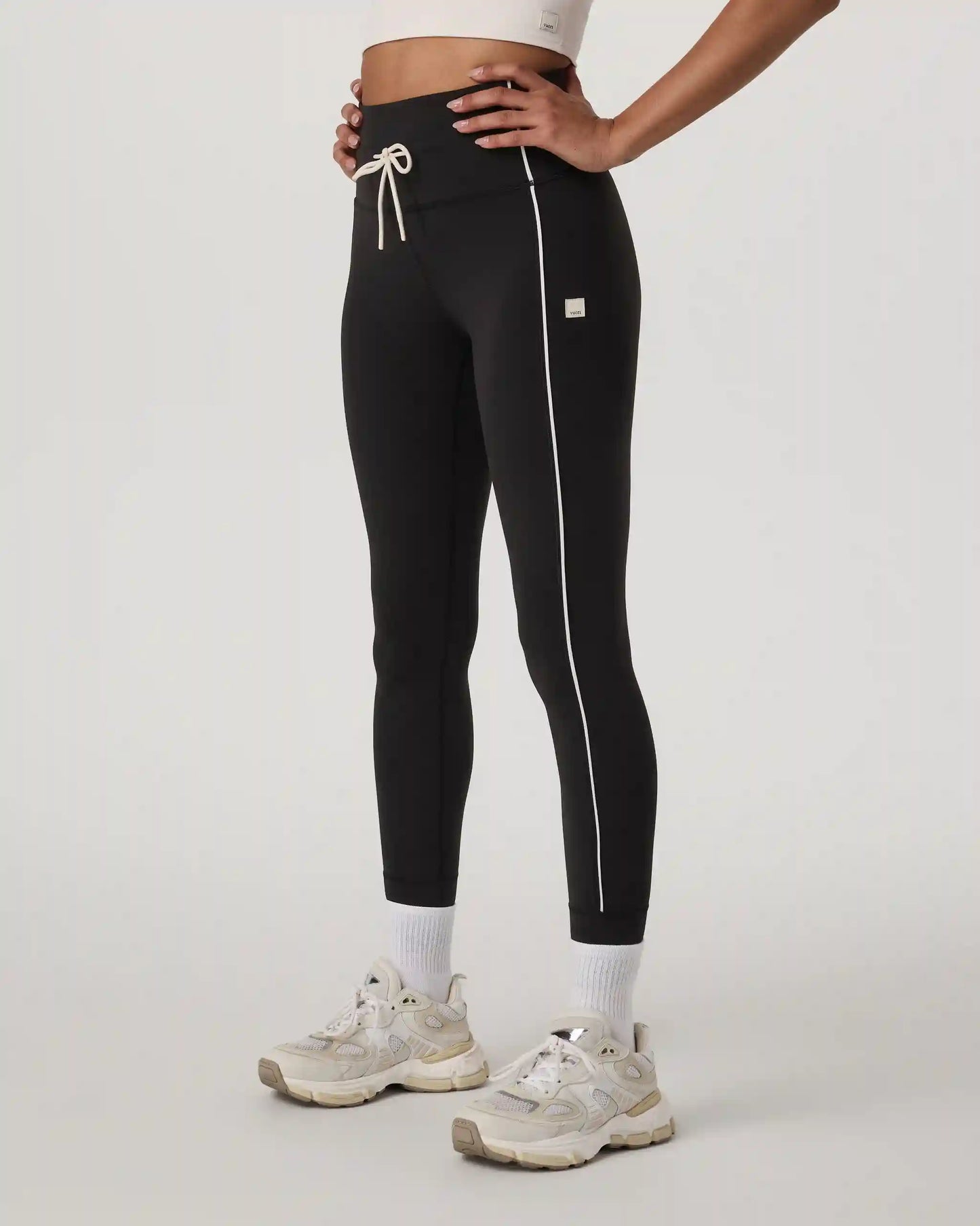 Daily Piped Legging