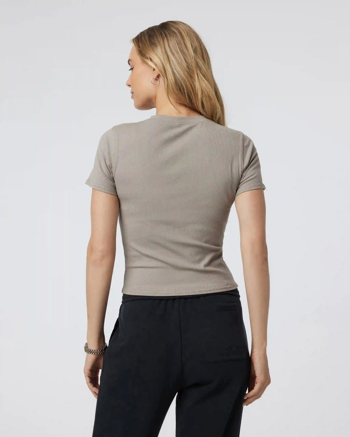 Pose Fitted Tee