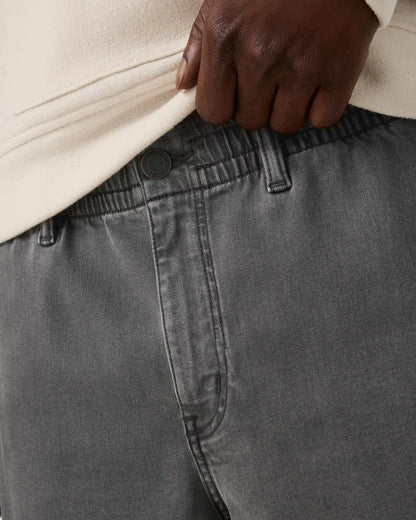 Benton Twill Elastic Waist Short 8"