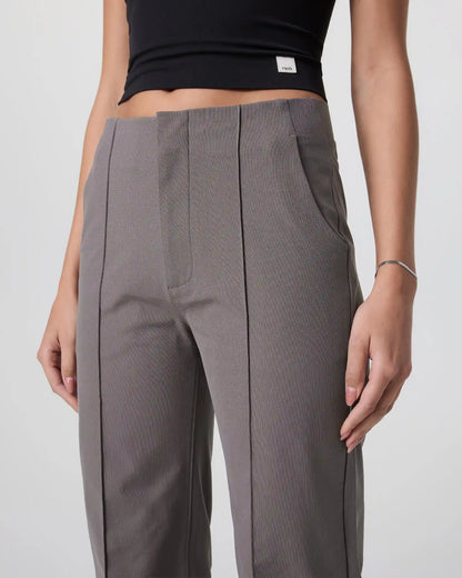 Women's Vuori Meta™ Wideleg Pant- Short