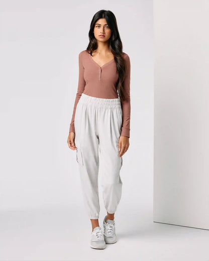 Long Sleeve Pose Henley