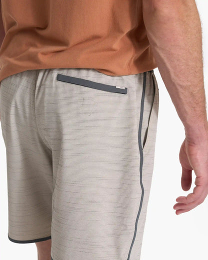 Banks Short Unlined 7"