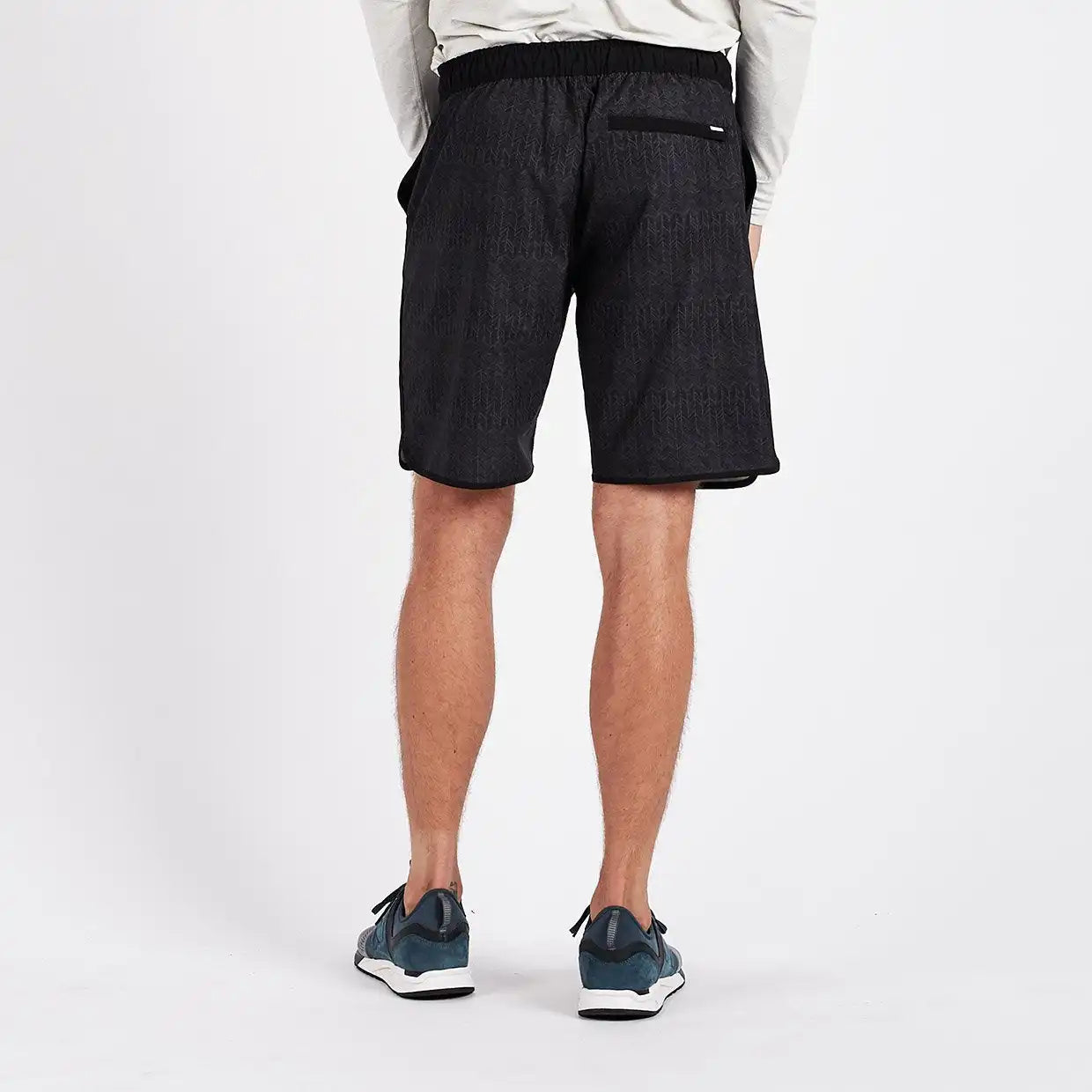 Banks Short Unlined 7"