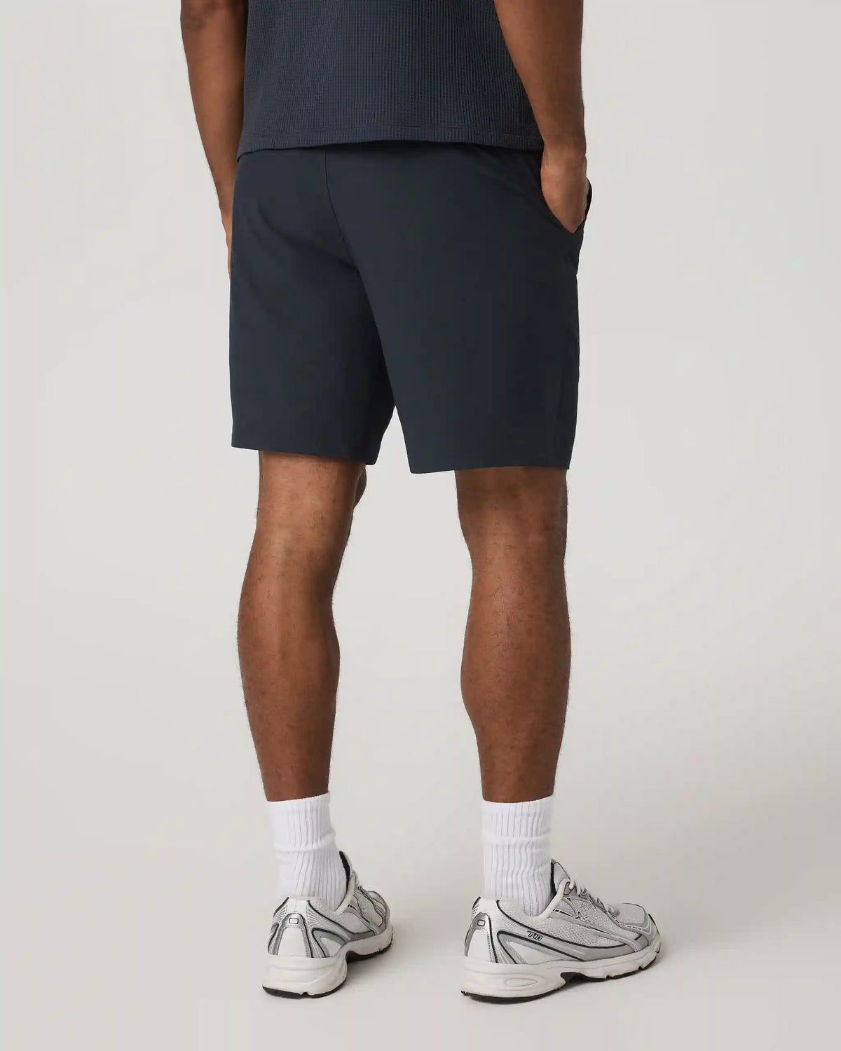 Aim Short 8"