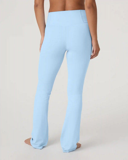 Vuori AllTheFeels™ Slim Flare