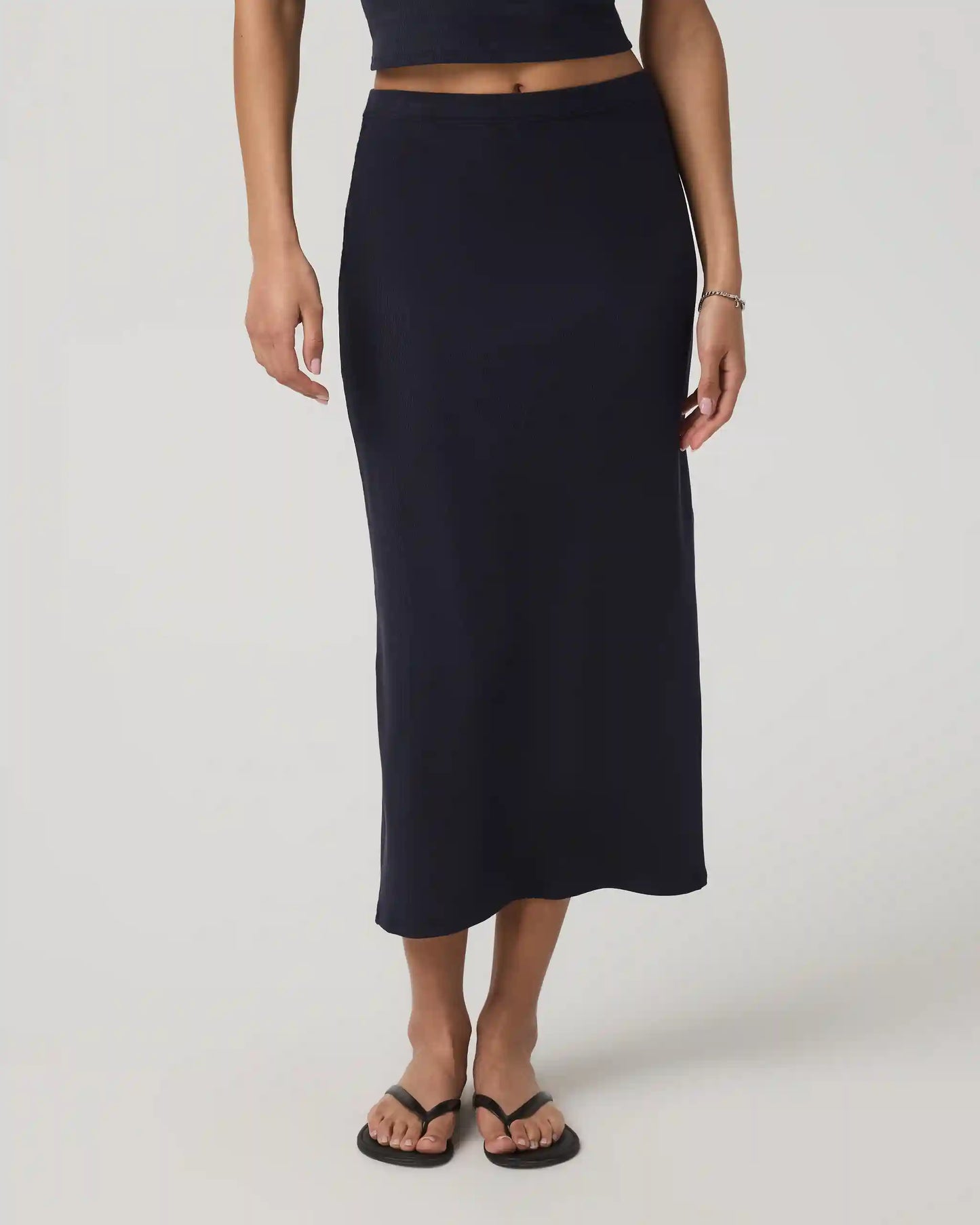 Pose Column Skirt
