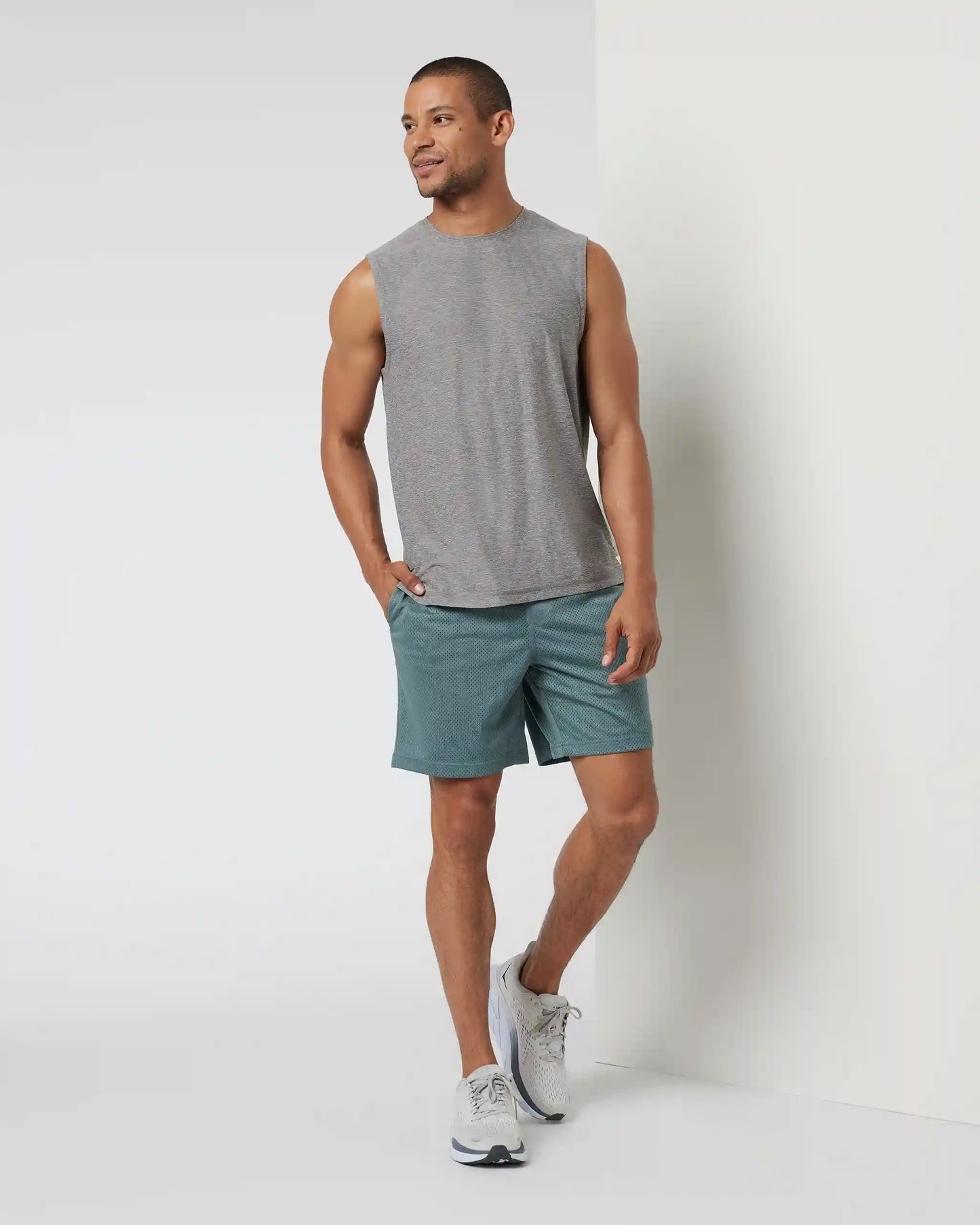 Endline Mesh Short