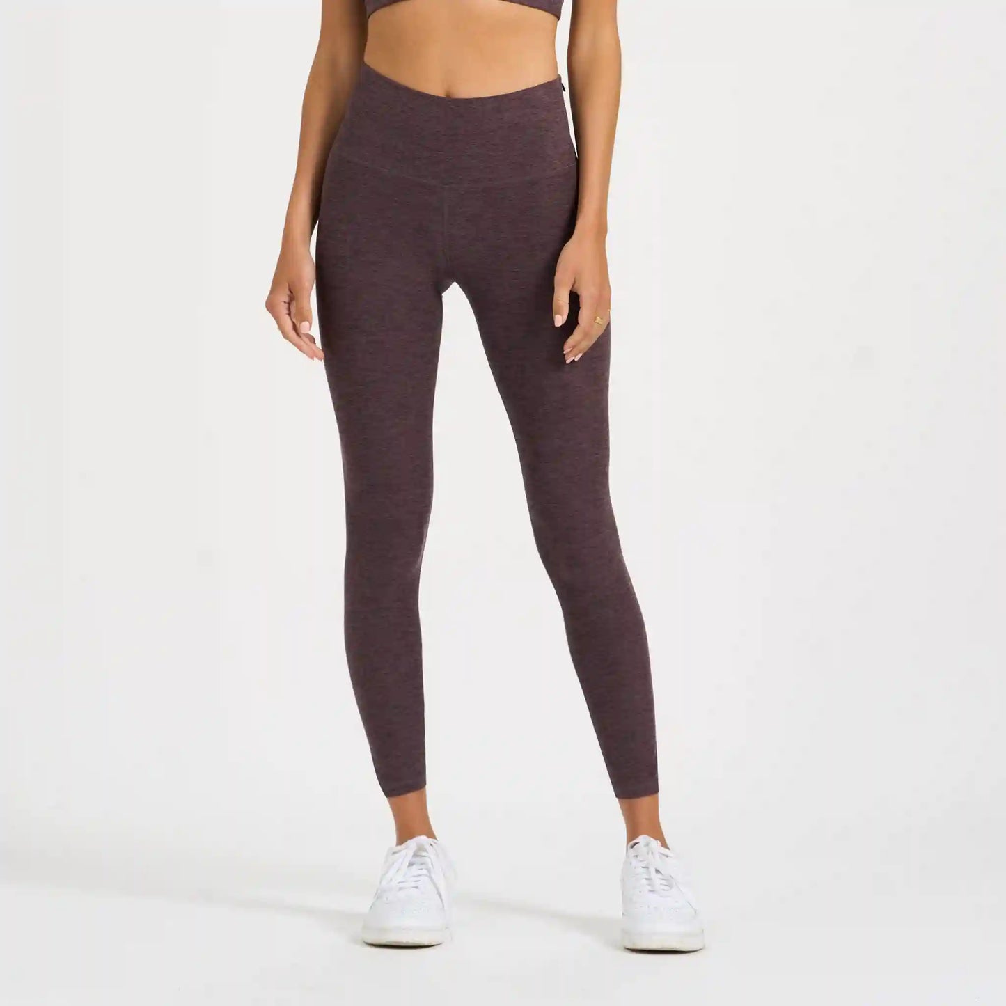 Clean Elevation Legging