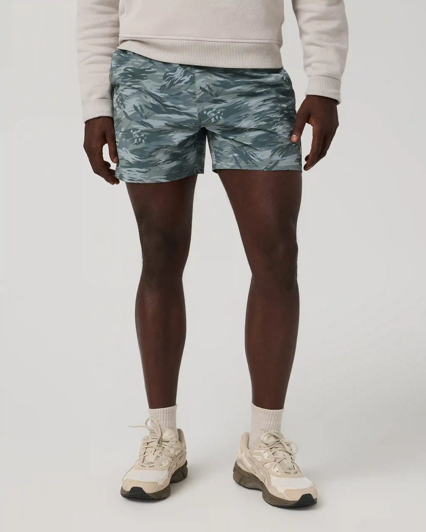 Banks Session Short Unlined 5"