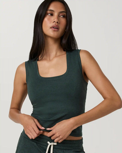 Halo Essential Scoop Tank