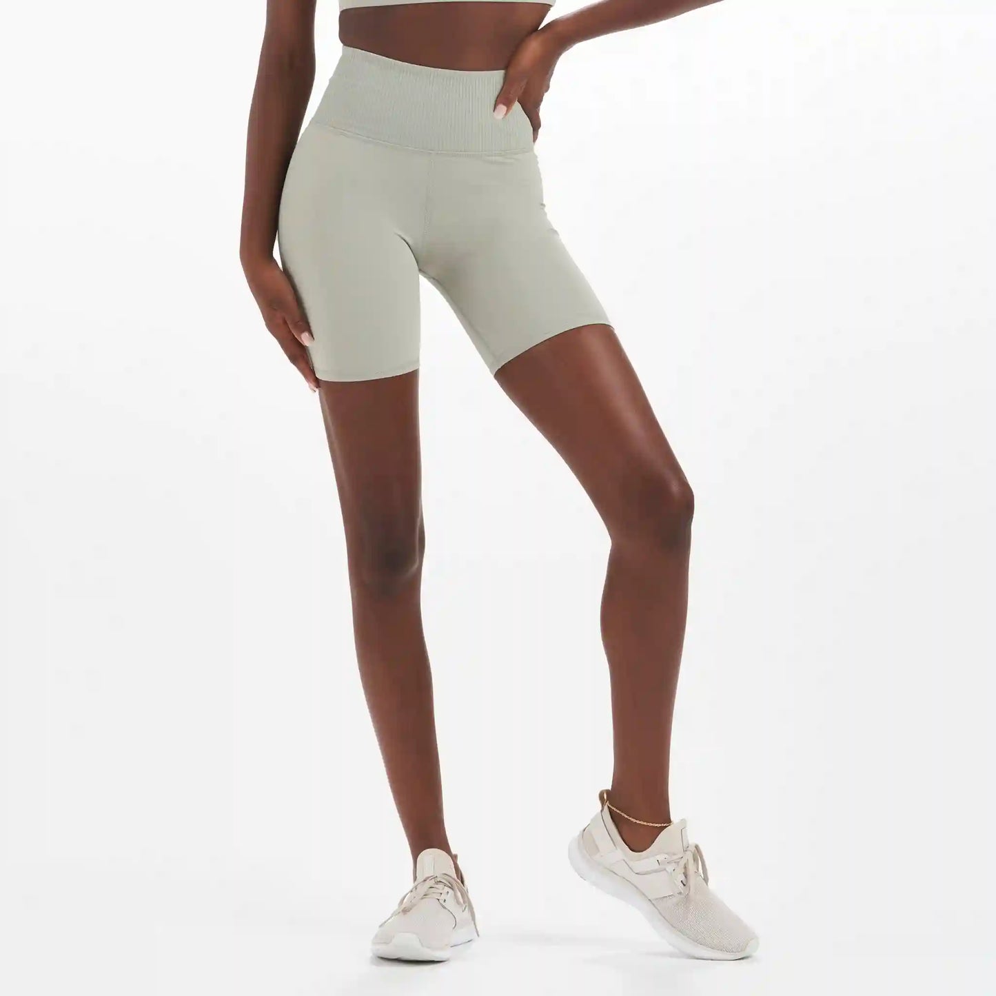 Rib Studio Short