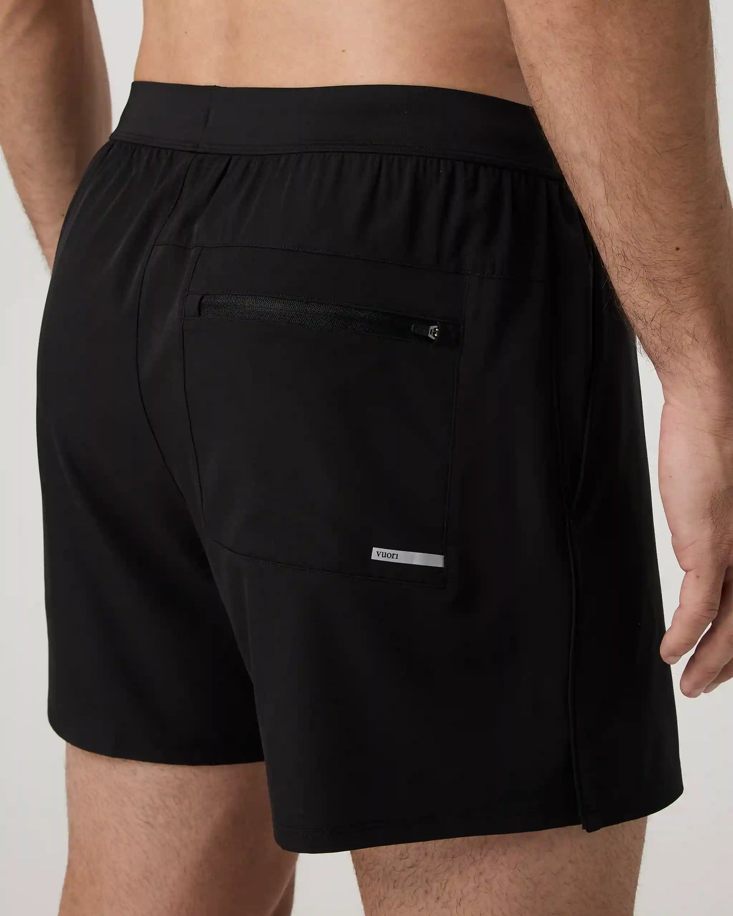 Course Short Unlined 5"