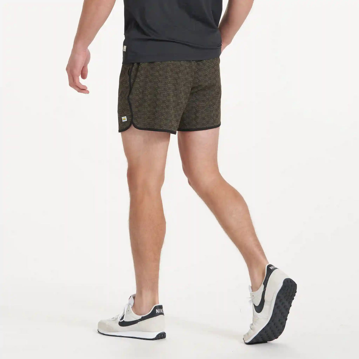 Banks Short Unlined 5"