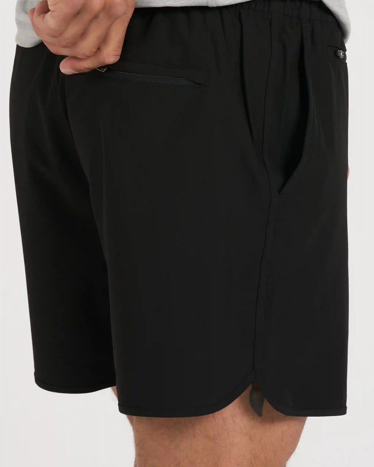 Banks Short Unlined 5"