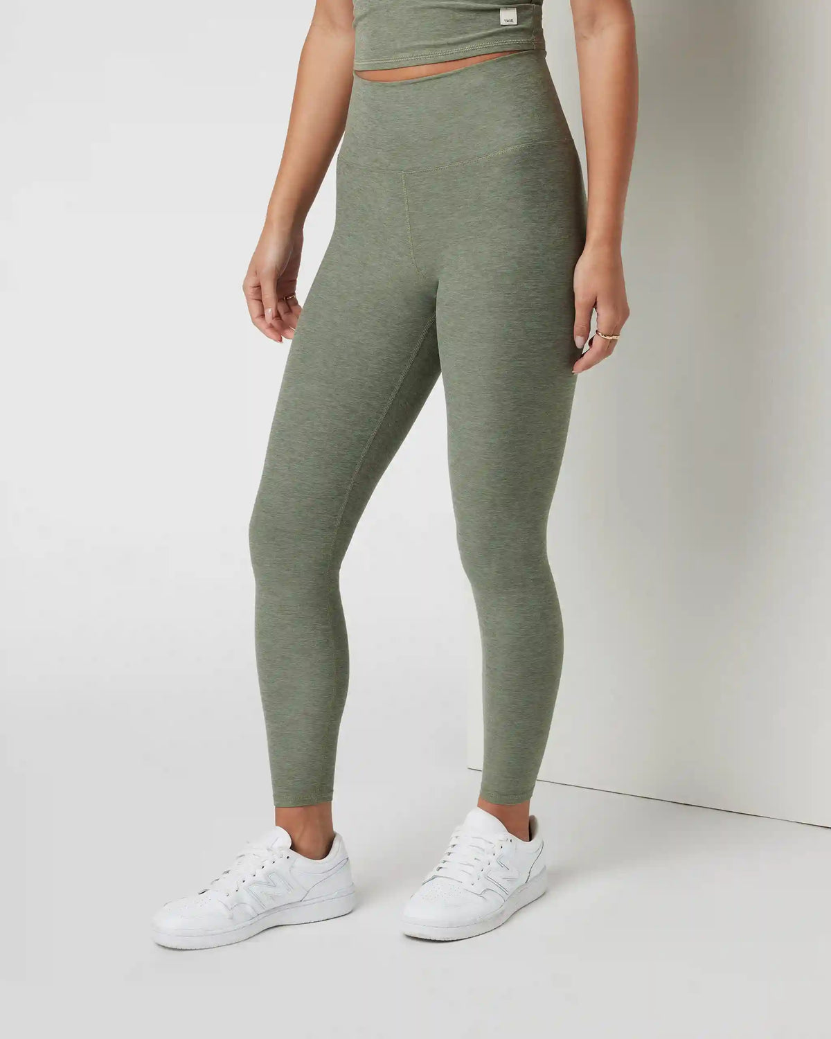 Clean Elevation Legging-Short