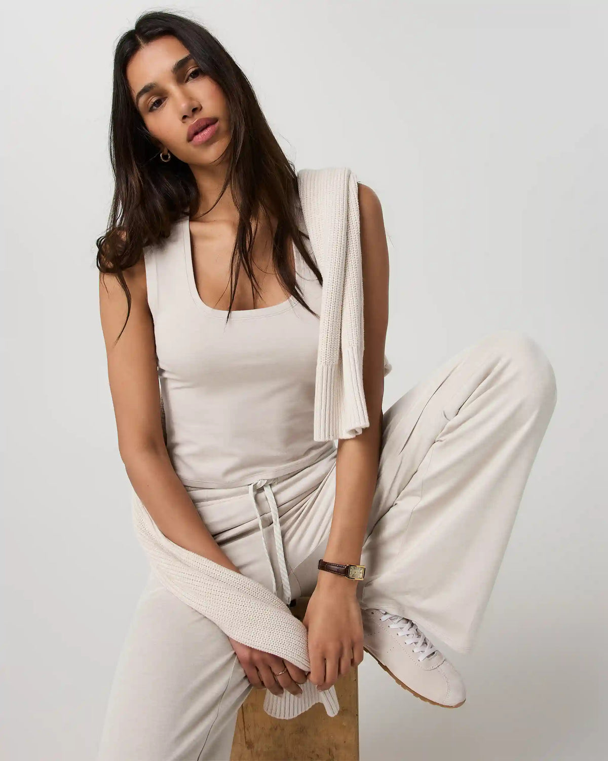 Halo Essential Scoop Tank