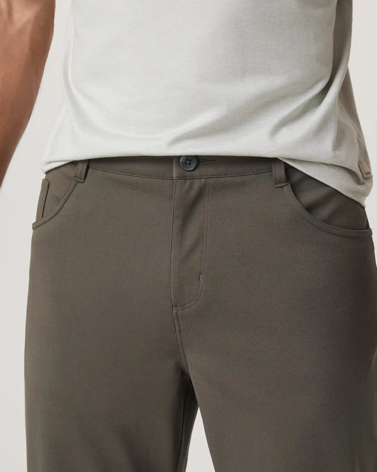 Vuori Meta™ Twill Pant Classic Fit 32"
