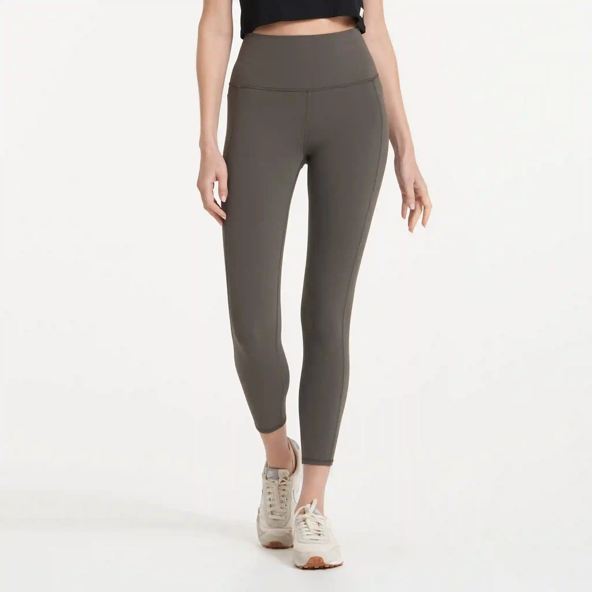 Studio Pocket Legging-Short