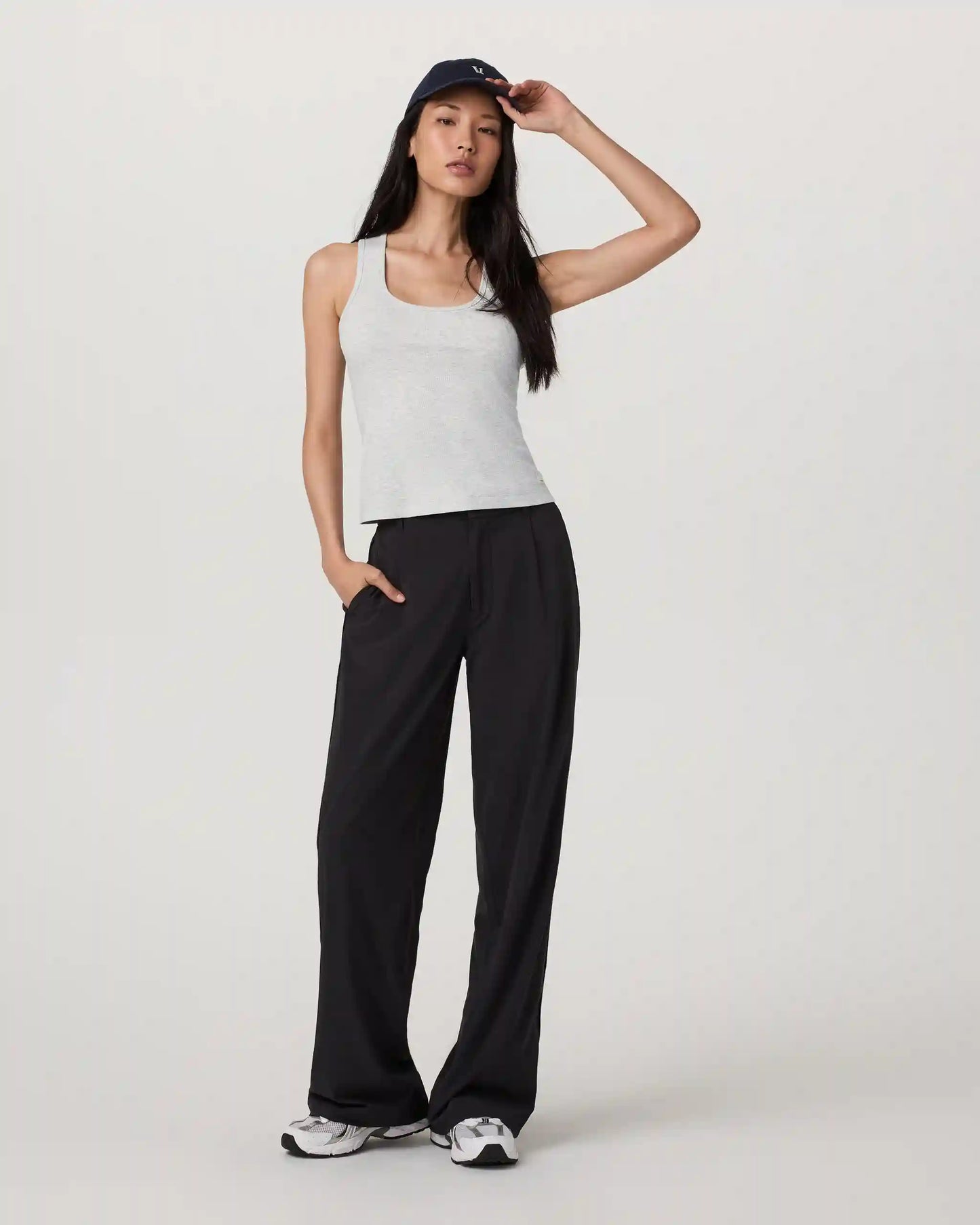 Pose Layering Tank