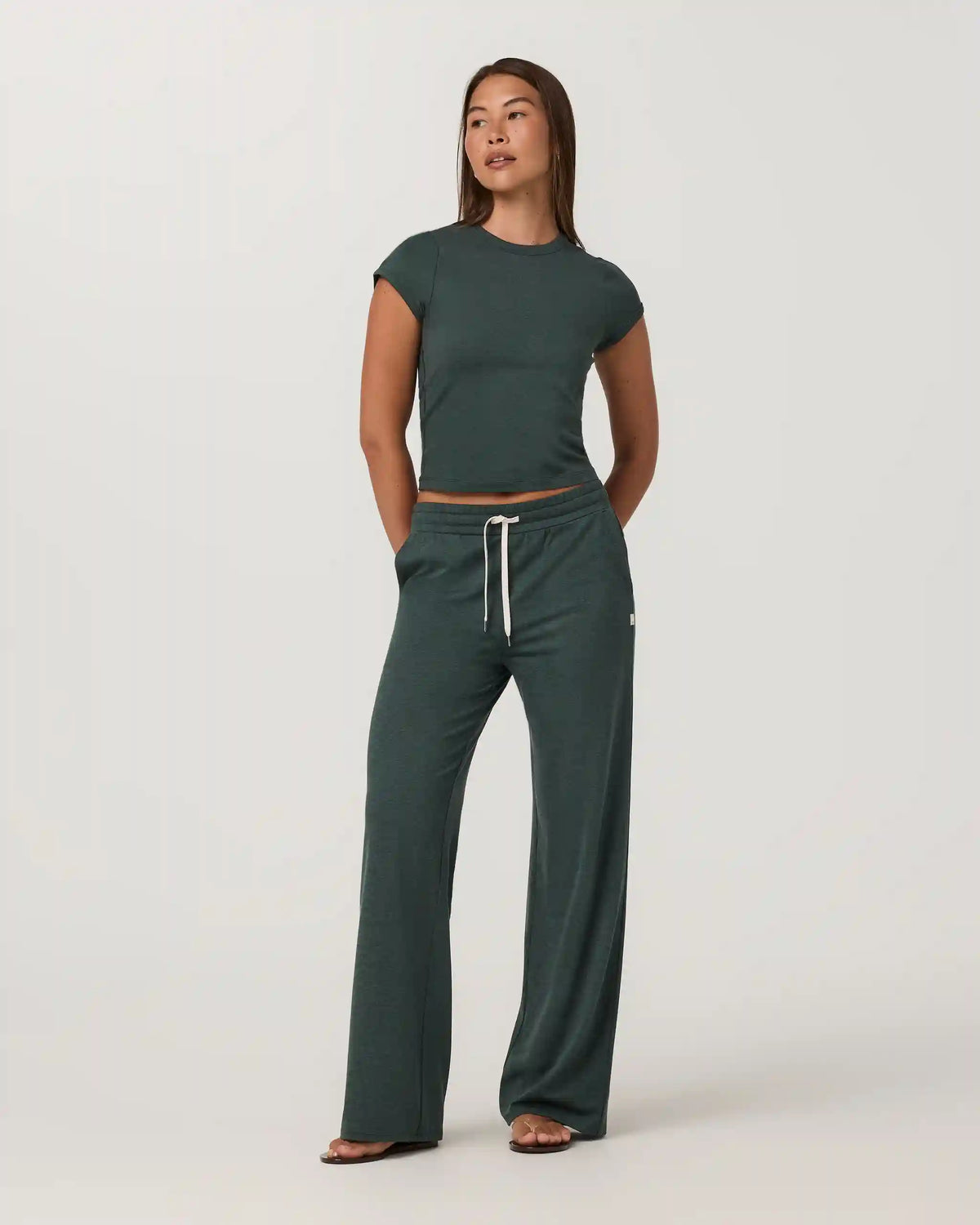 Halo Essential Wideleg Pant