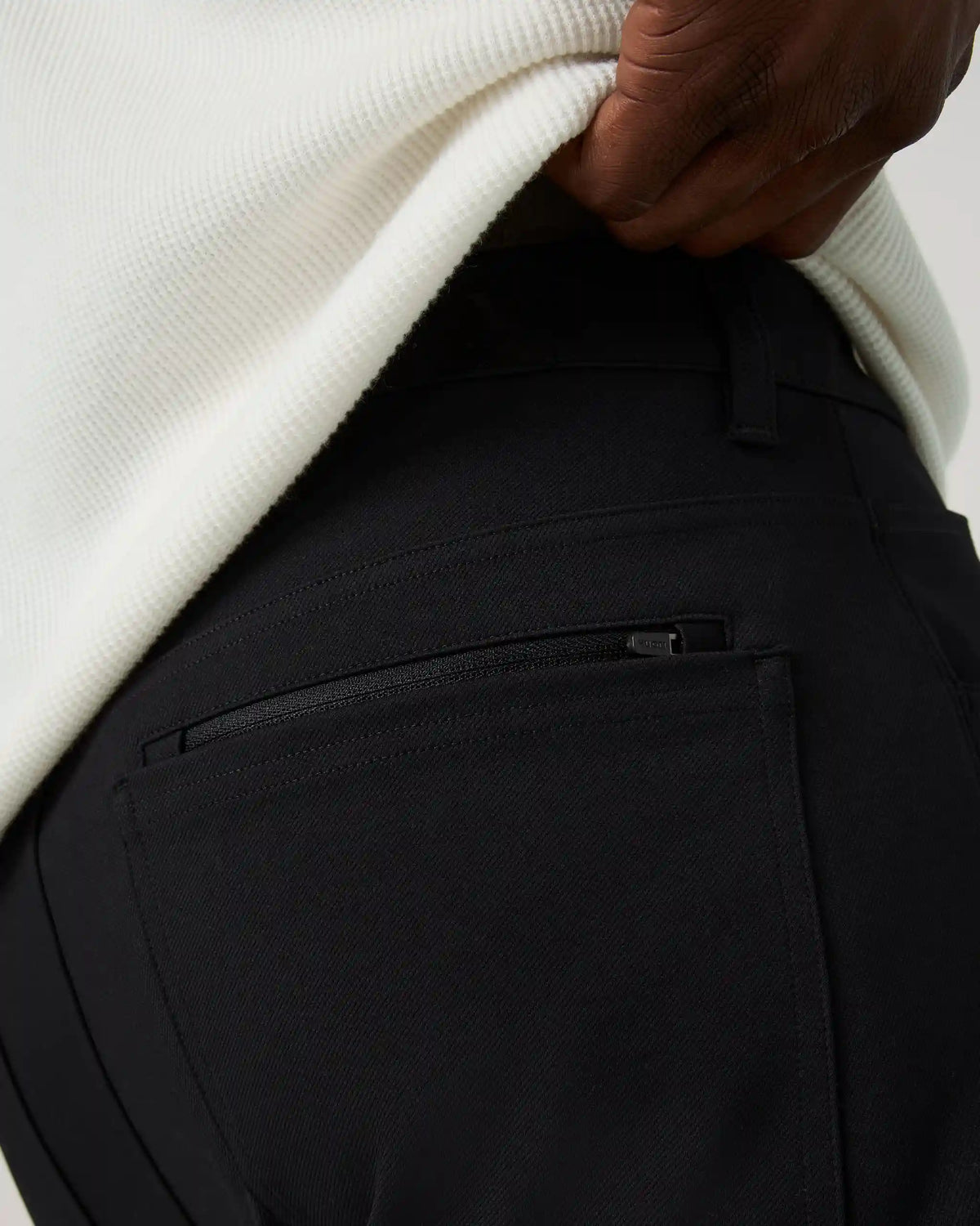 Vuori Meta™ Twill Pant Classic Fit 30"