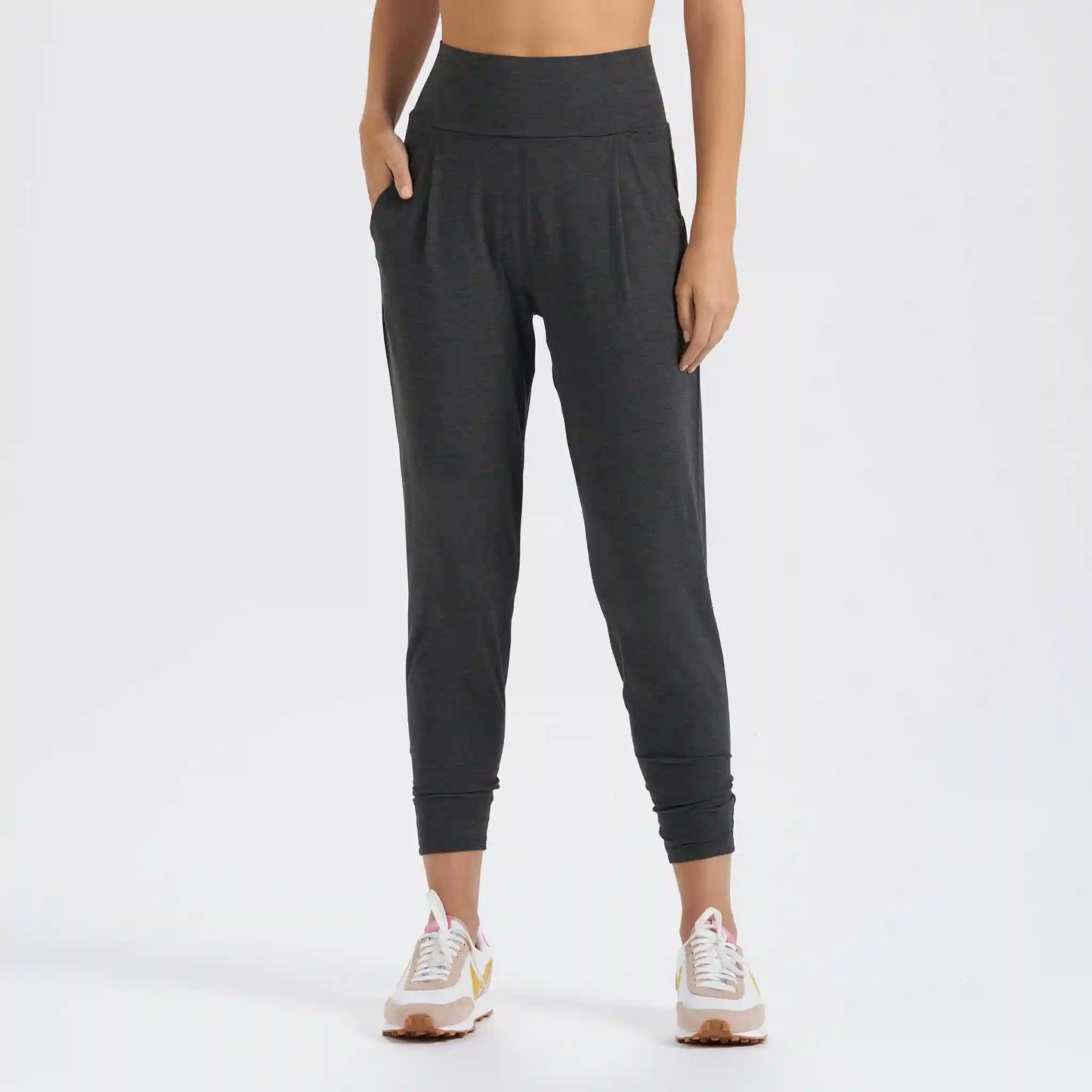 Lux At Ease Pant