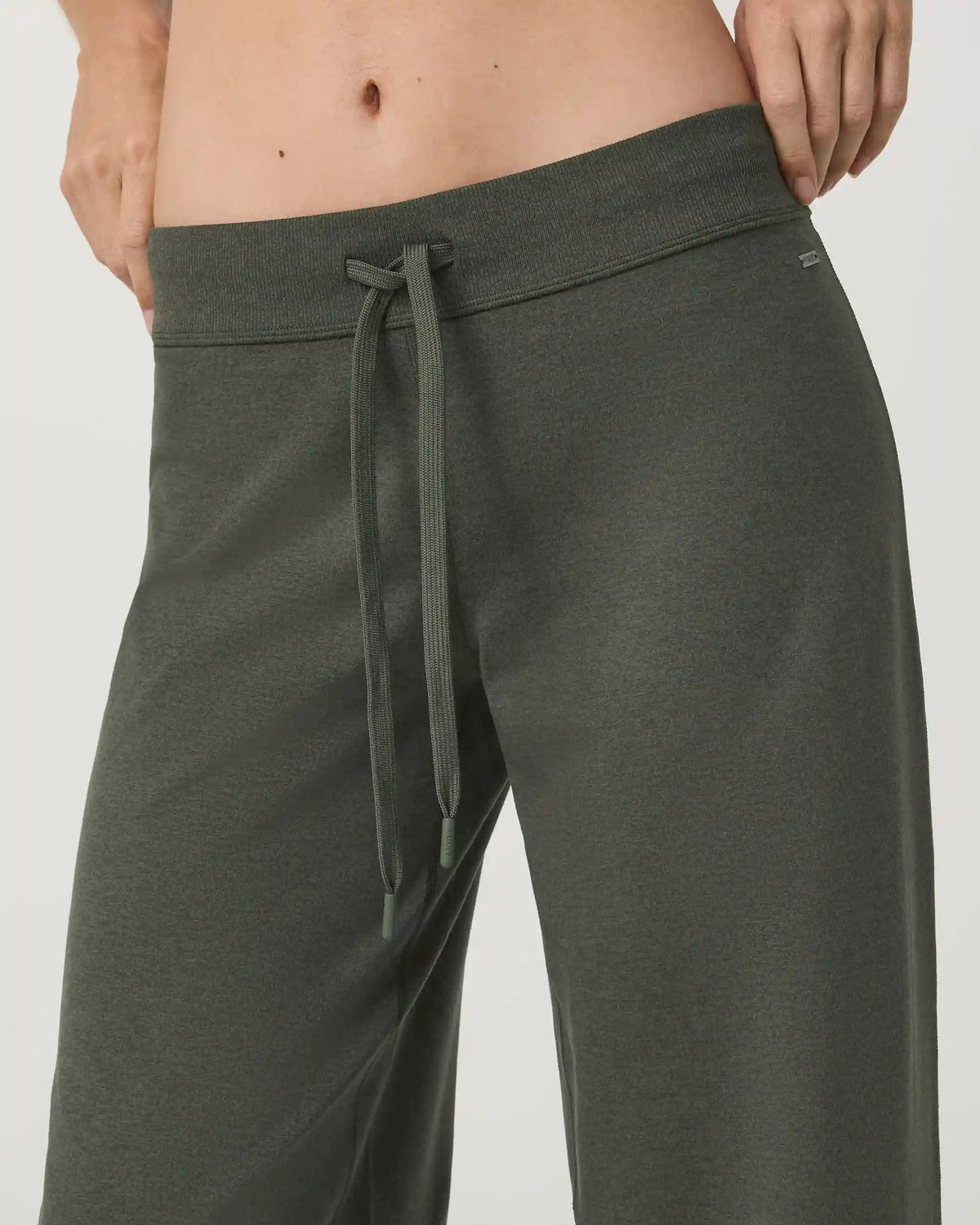 Halo Low Rise Straight Leg Pant