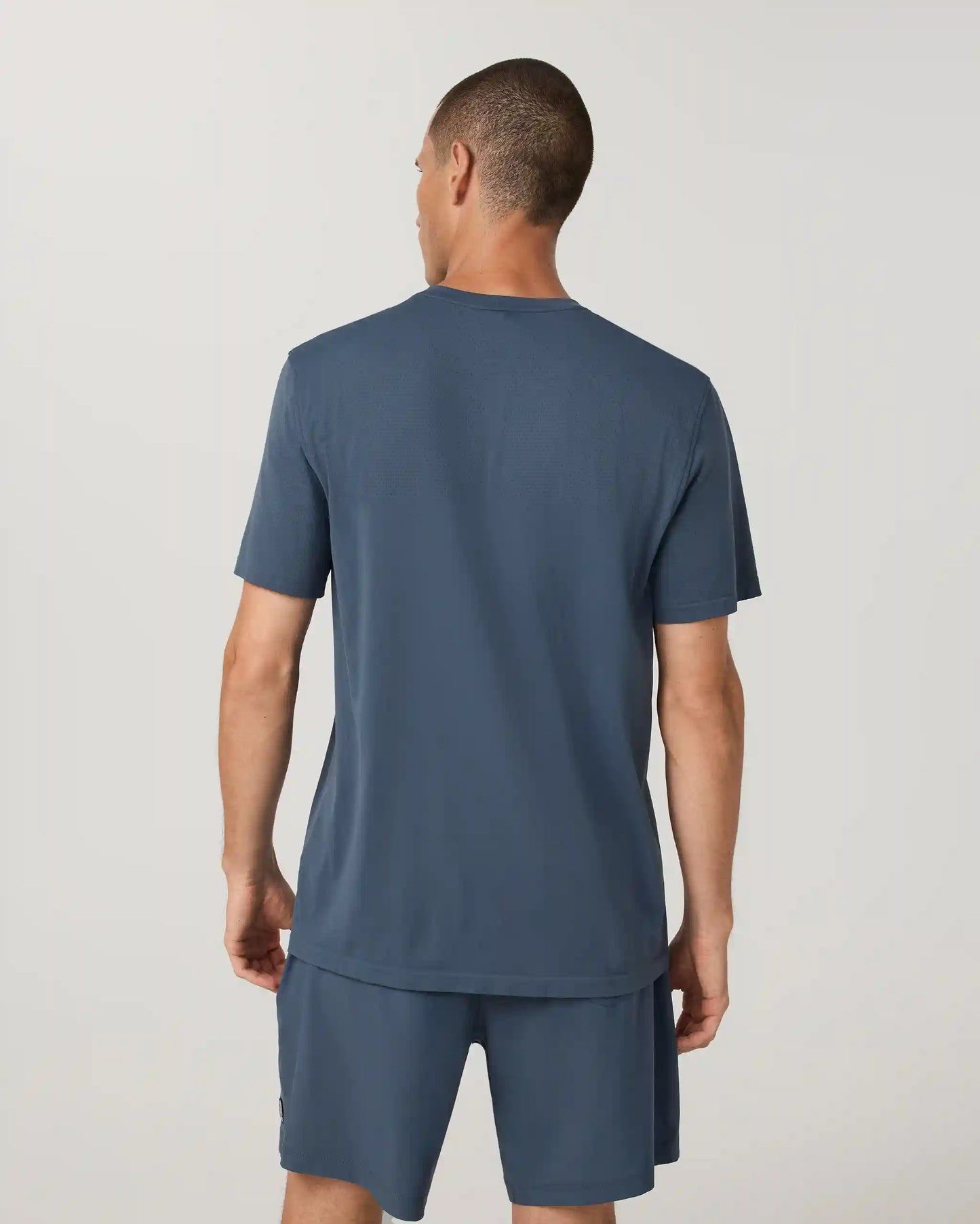 Short Sleeve Clearview Seamless Tee