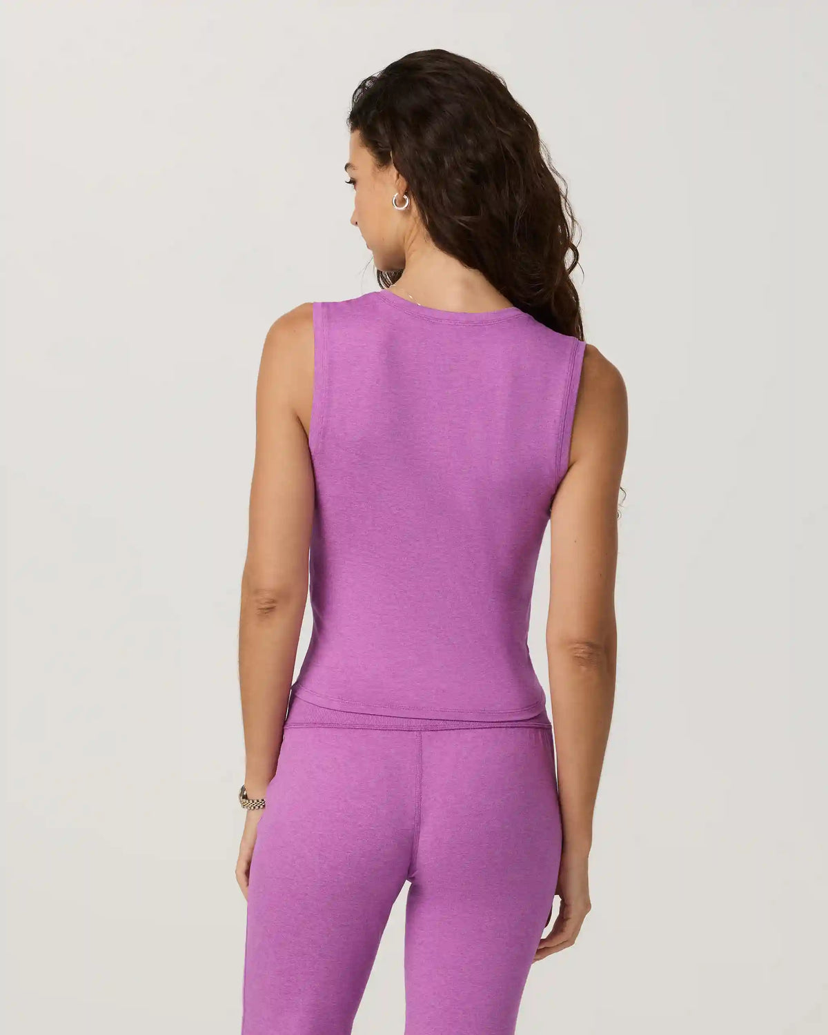 Halo Essential Scoop Tank